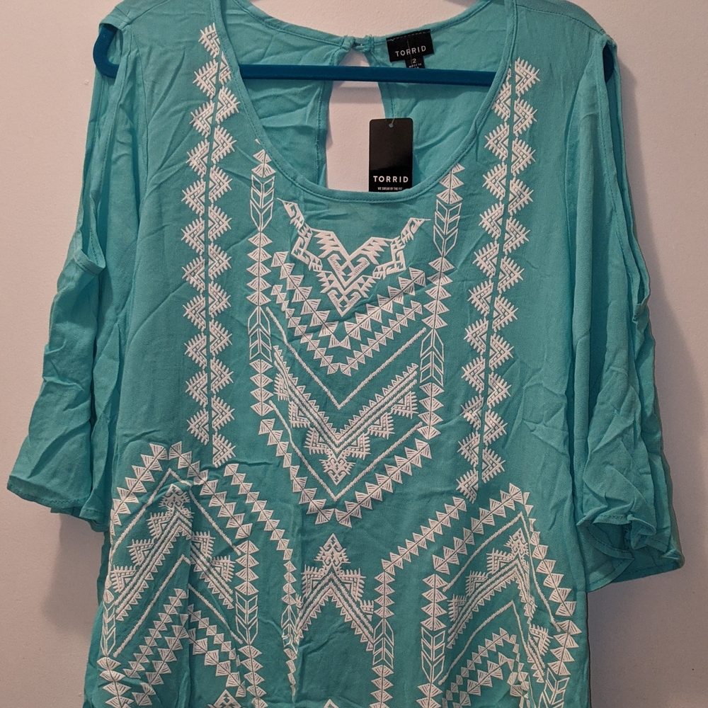 Torrid Turquoise Embroidered Women's Top